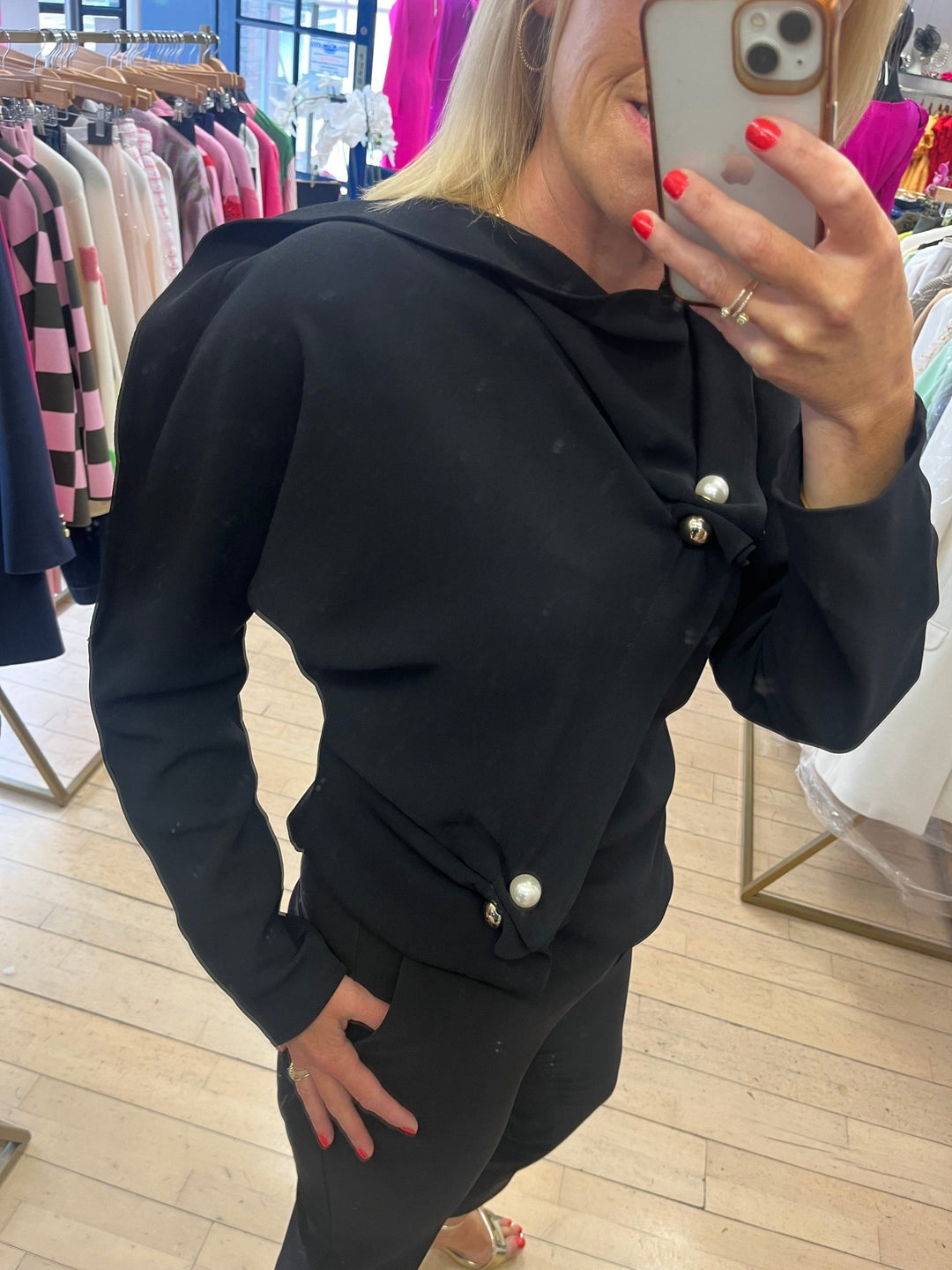 Kira Noir - Kameya - Orchid Boutique