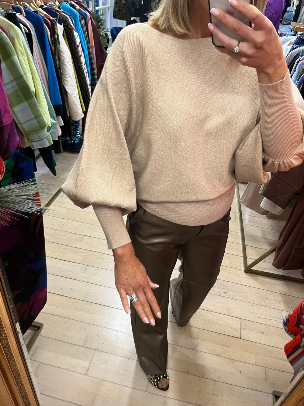 Cipria - Fly Girl - Orchid Boutique