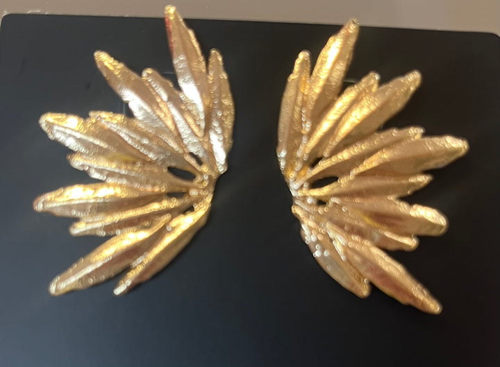 Dahlia - Orchid Boutique - Orchid Boutique