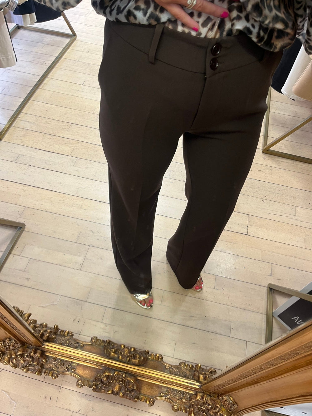 Morro - Access - Orchid Boutique