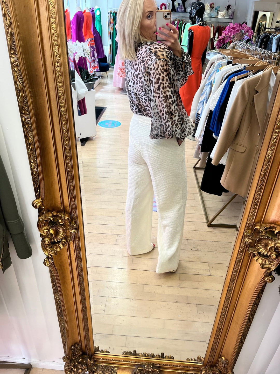 Vant - Access - Orchid Boutique