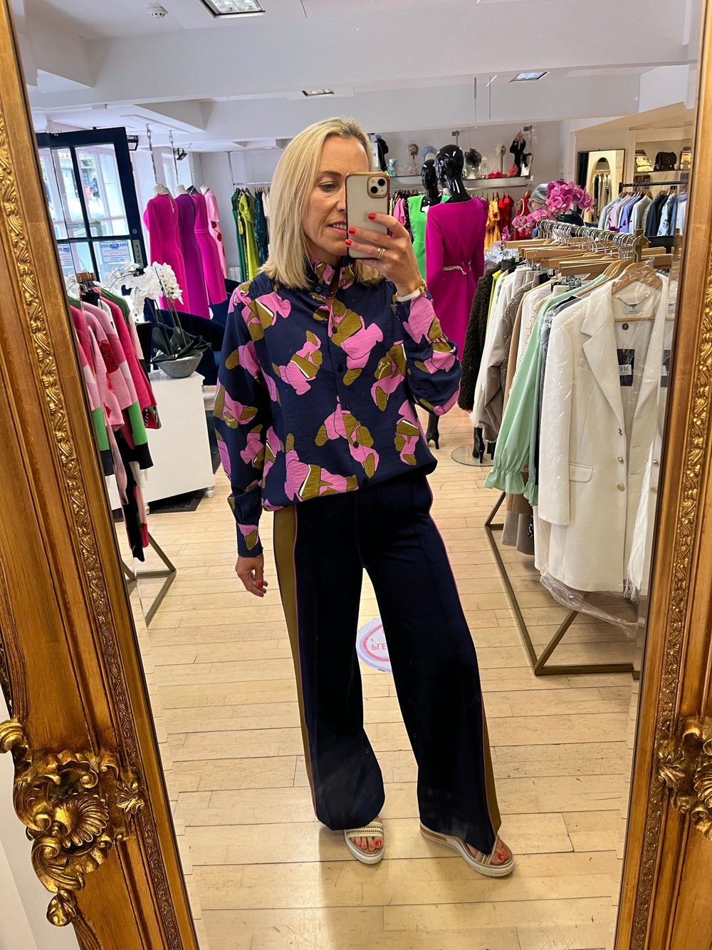 Crena Trousers - POM Amsterdam - Orchid Boutique