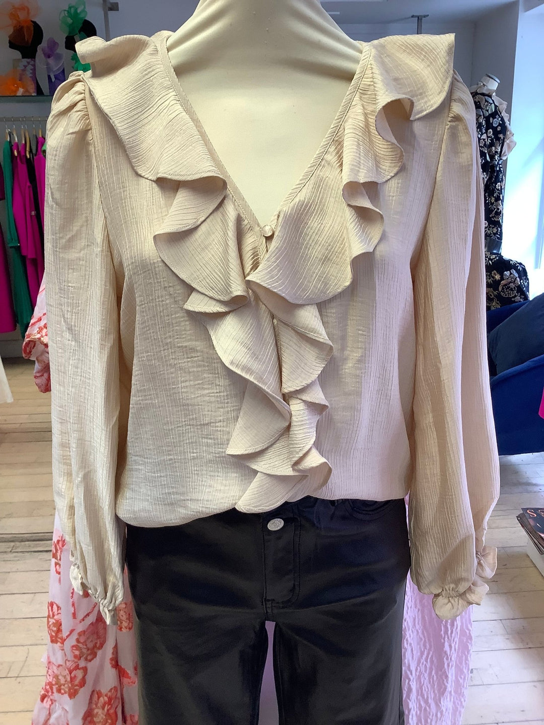 New Romantics Cream - Traffic People - Orchid Boutique