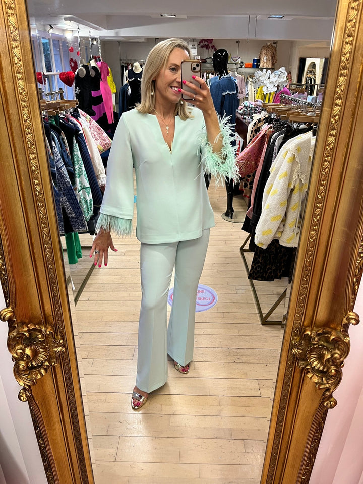 Lara - Carla Ruiz - Orchid Boutique