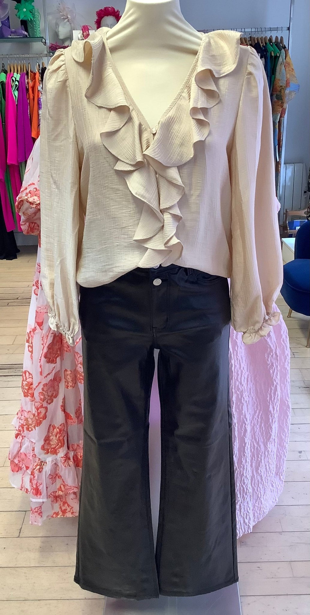 New Romantics Cream - Traffic People - Orchid Boutique