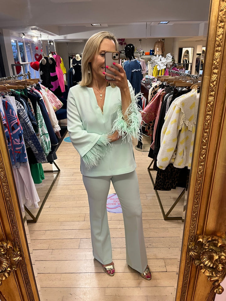 Lara - Carla Ruiz - Orchid Boutique