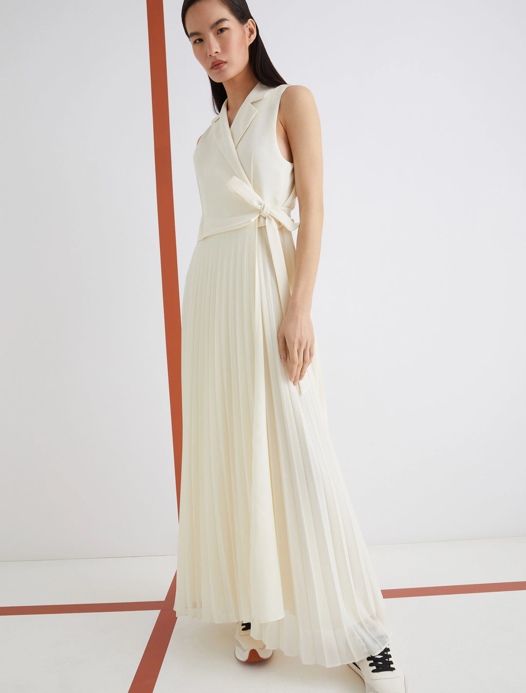 Statua - Marella - Orchid Boutique