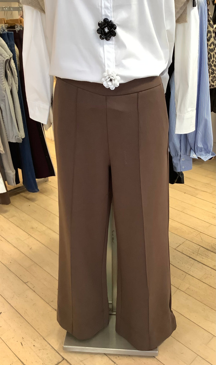 Cocoa trousers
