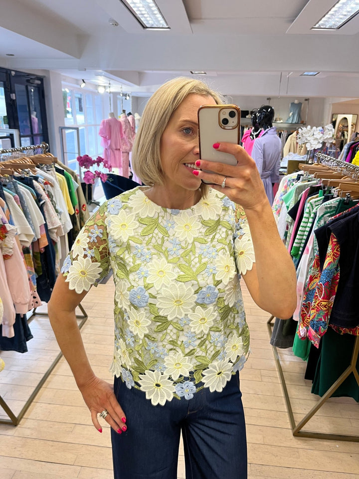 Floray - Orchid Boutique - Orchid Boutique