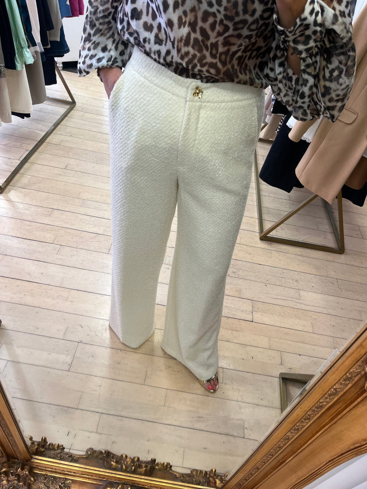 Vant - Access - Orchid Boutique