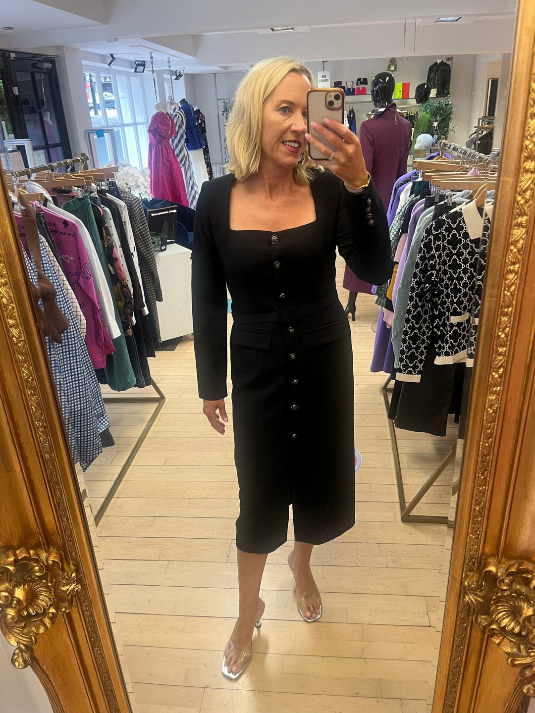 Gianna Black - Carla Ruiz - Orchid Boutique