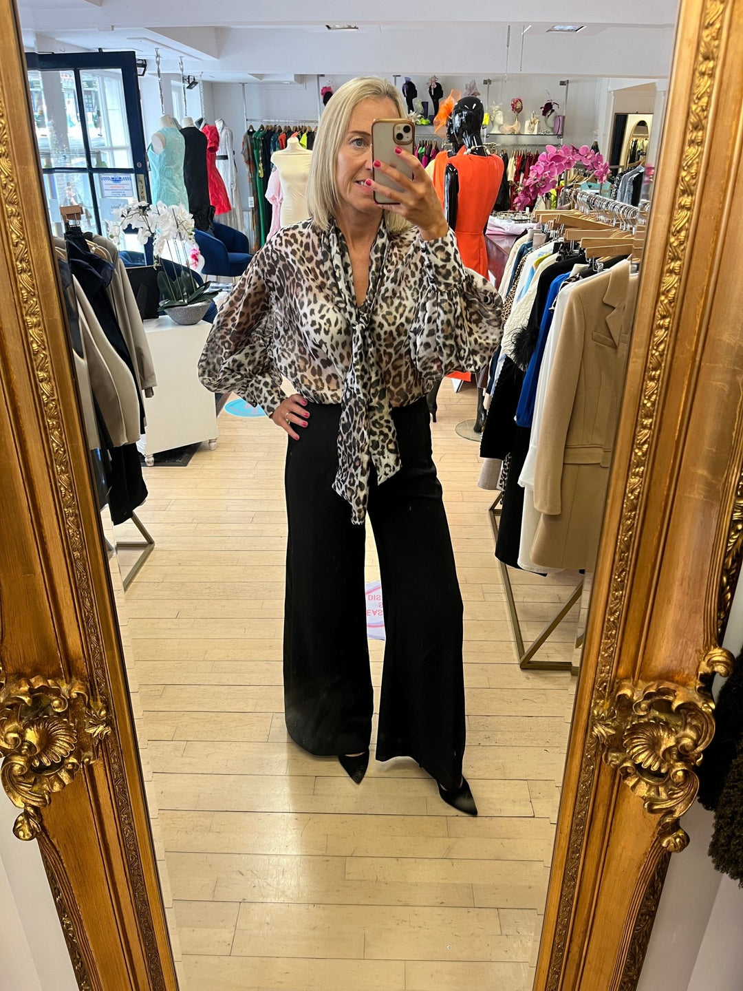 Leo - Access - Orchid Boutique