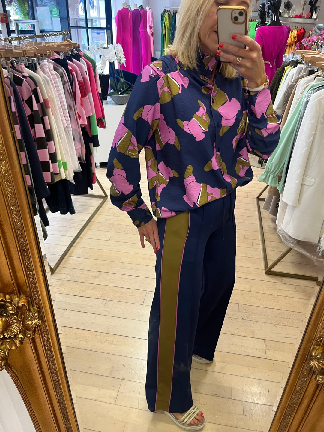 Crena Trousers - POM Amsterdam - Orchid Boutique
