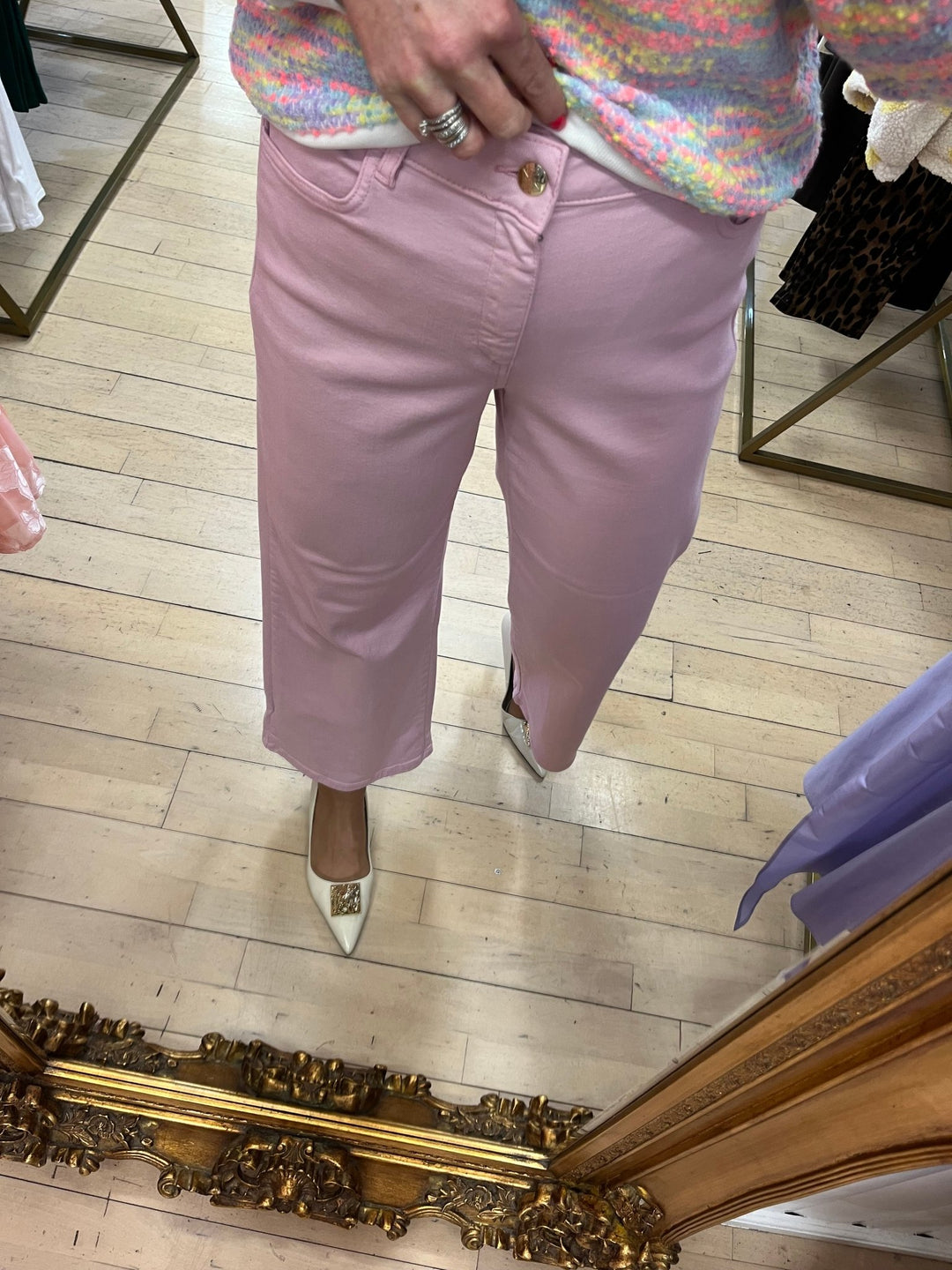 Hobby - Emme - Orchid Boutique