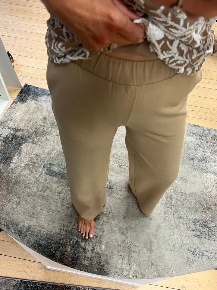 Tiba Trousers