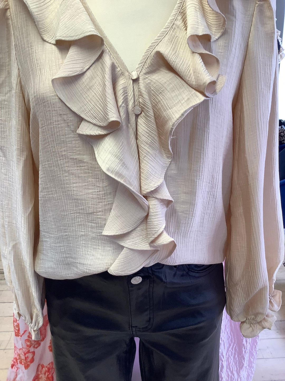 New Romantics Cream - Traffic People - Orchid Boutique