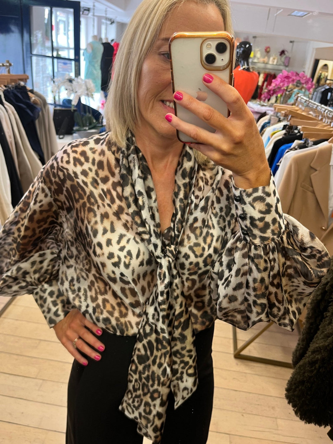 Leo - Access - Orchid Boutique