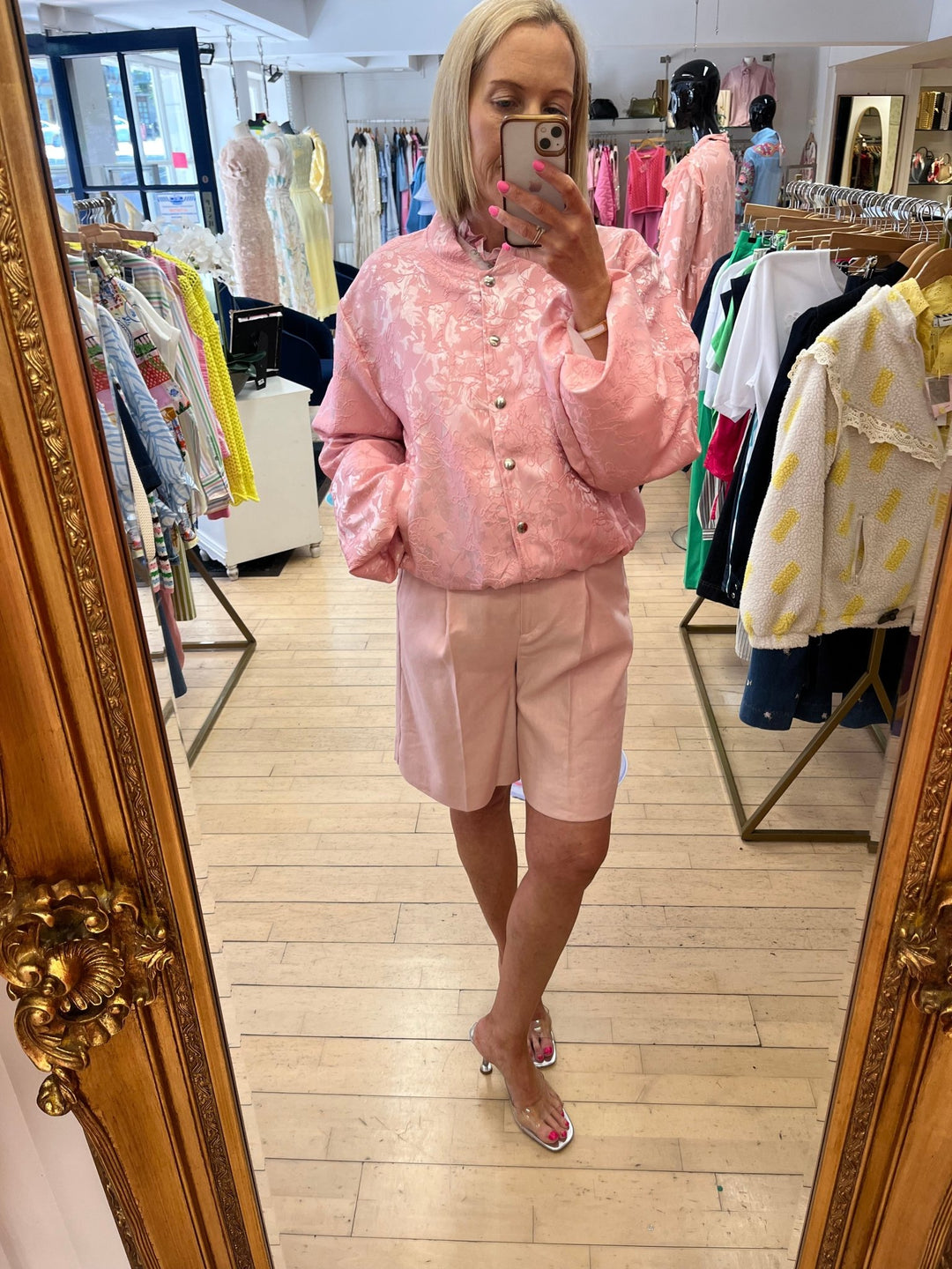Tim Pink - Orchid Boutique - Orchid Boutique
