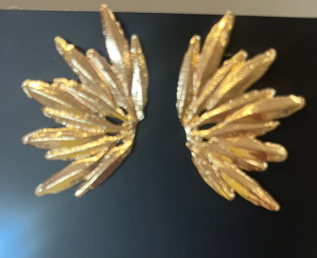 Dahlia - Orchid Boutique - Orchid Boutique