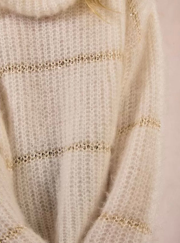 Lily - Molly Bracken - Orchid Boutique