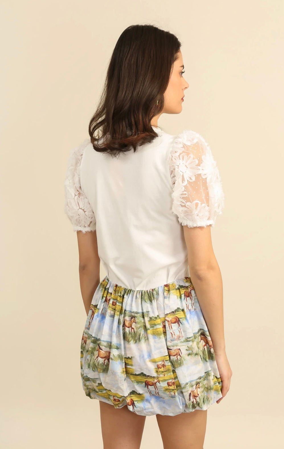 Lotty White - Orchid Boutique - Orchid Boutique