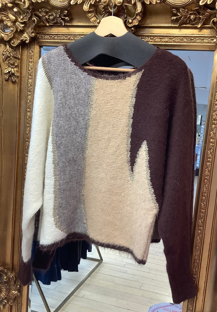 Boat neck Sweater