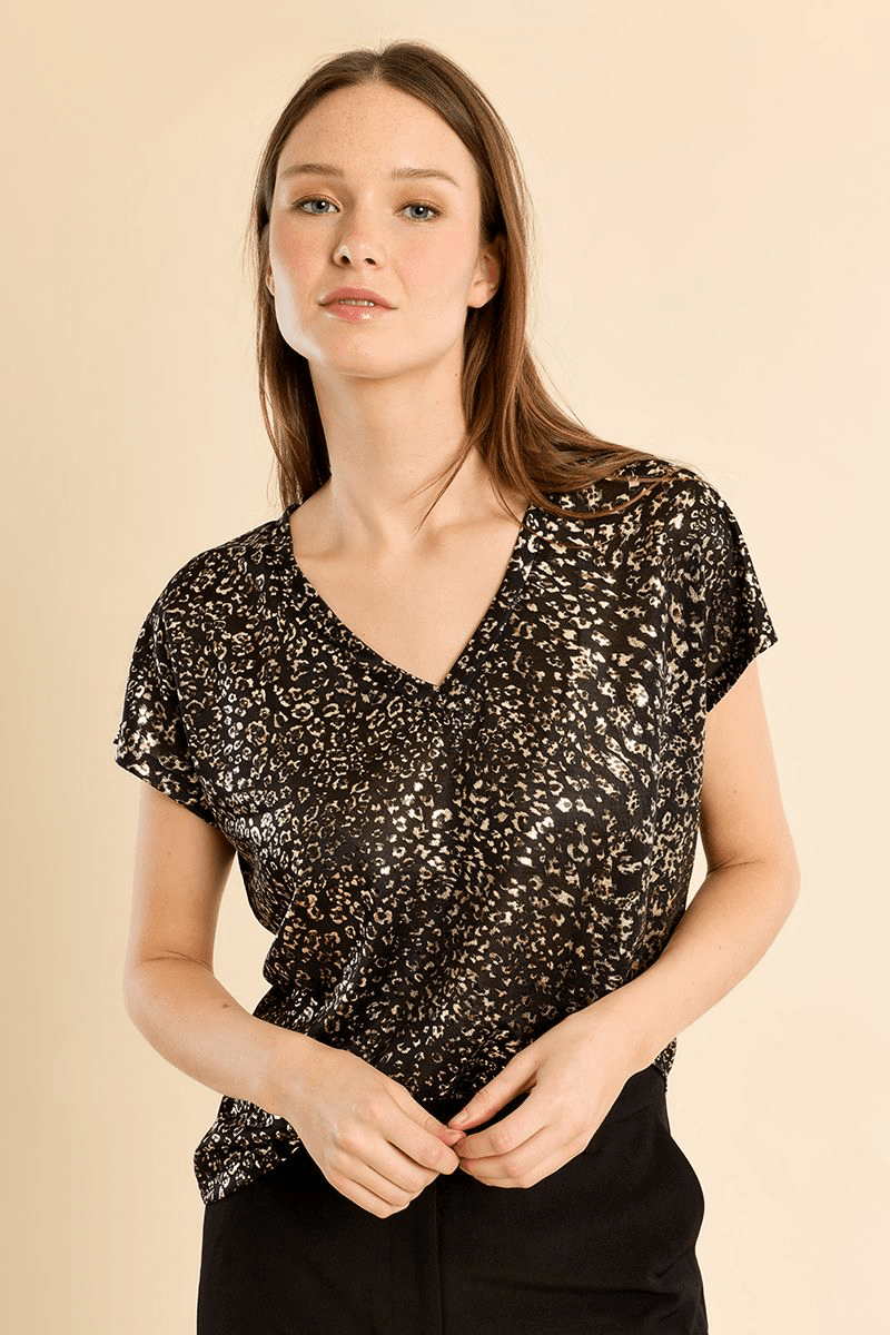 Molly Tee - Molly Bracken - Orchid Boutique