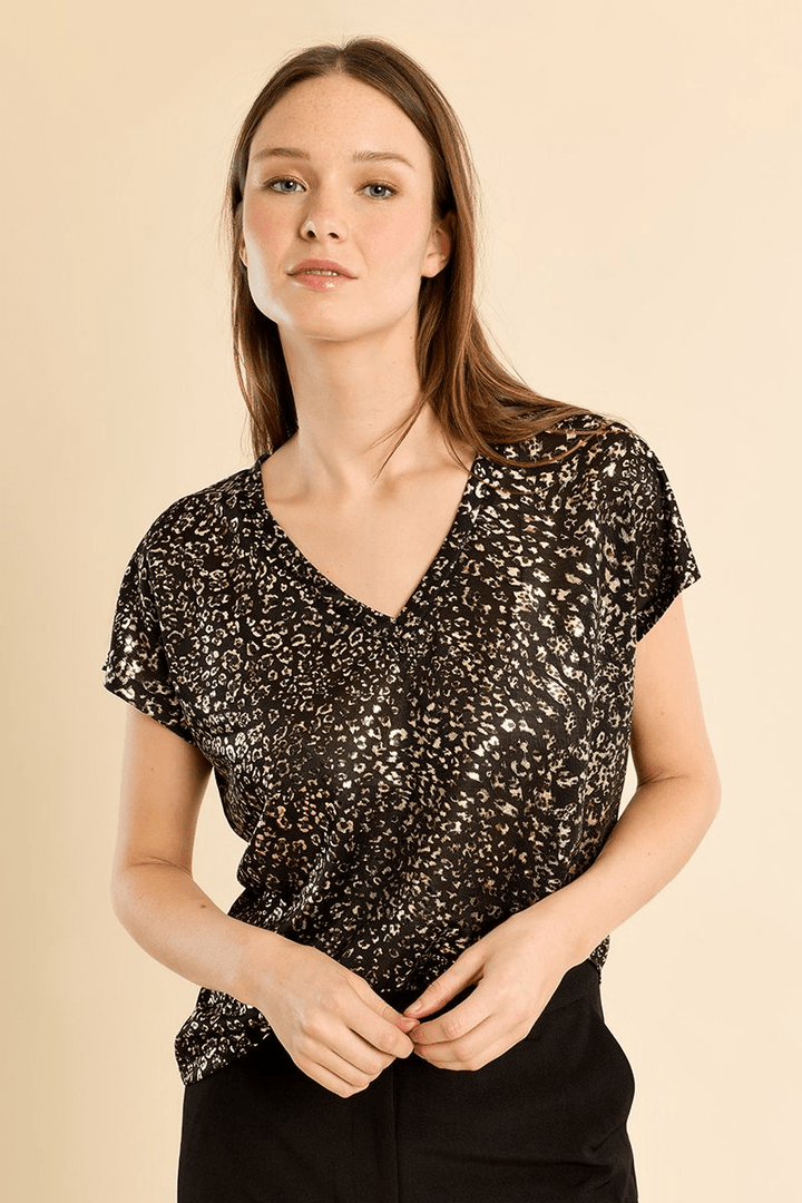 Molly Tee - Molly Bracken - Orchid Boutique