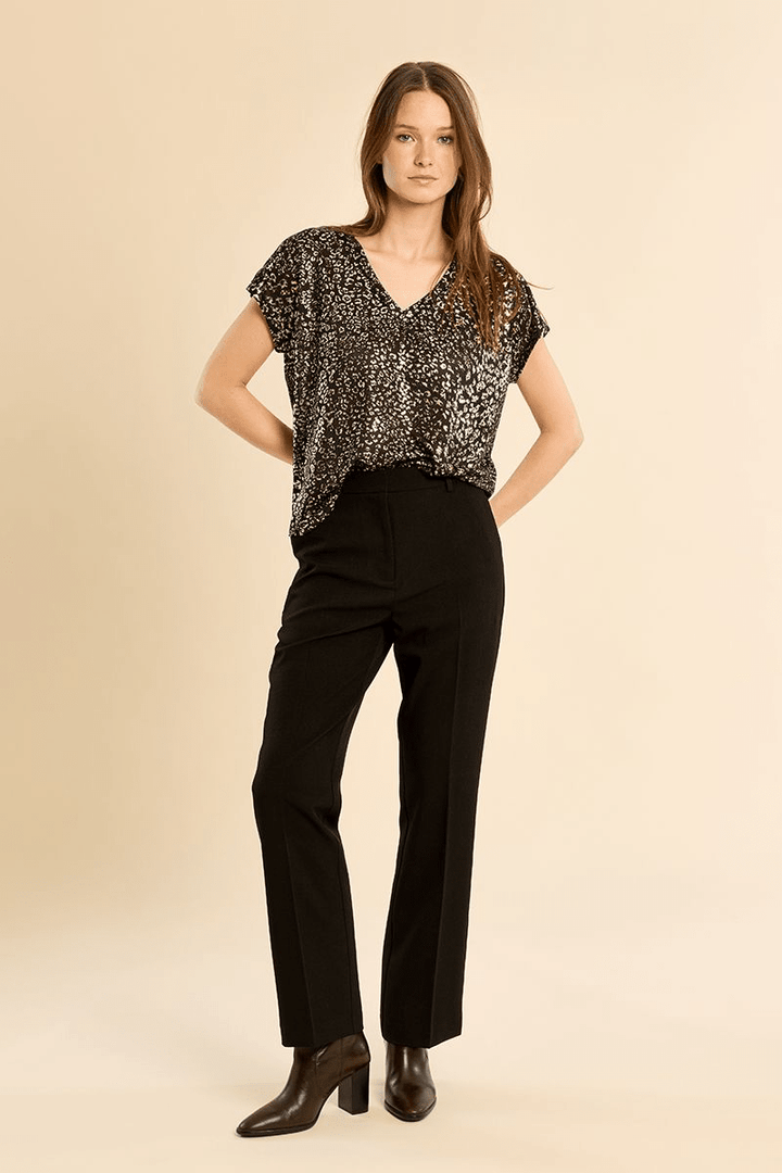 Molly Tee - Molly Bracken - Orchid Boutique