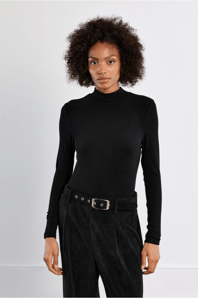 Mia Black - Molly Bracken - Orchid Boutique