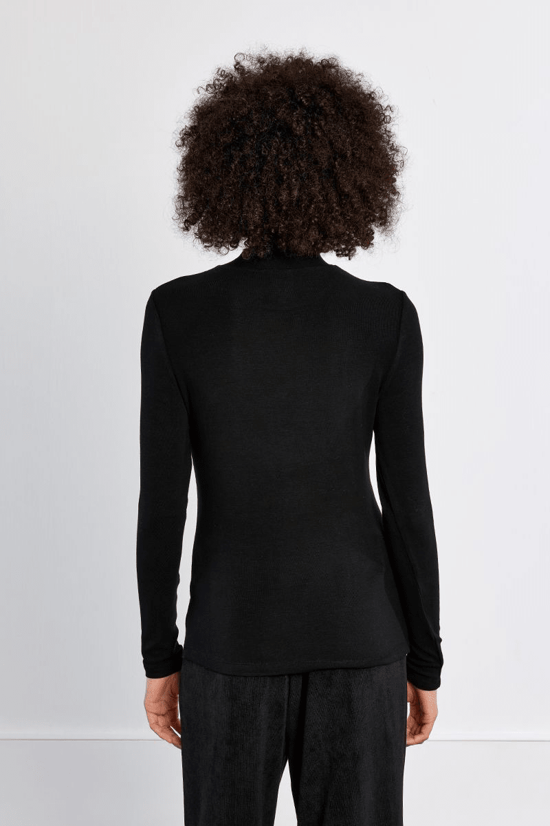 Mia Black - Molly Bracken - Orchid Boutique