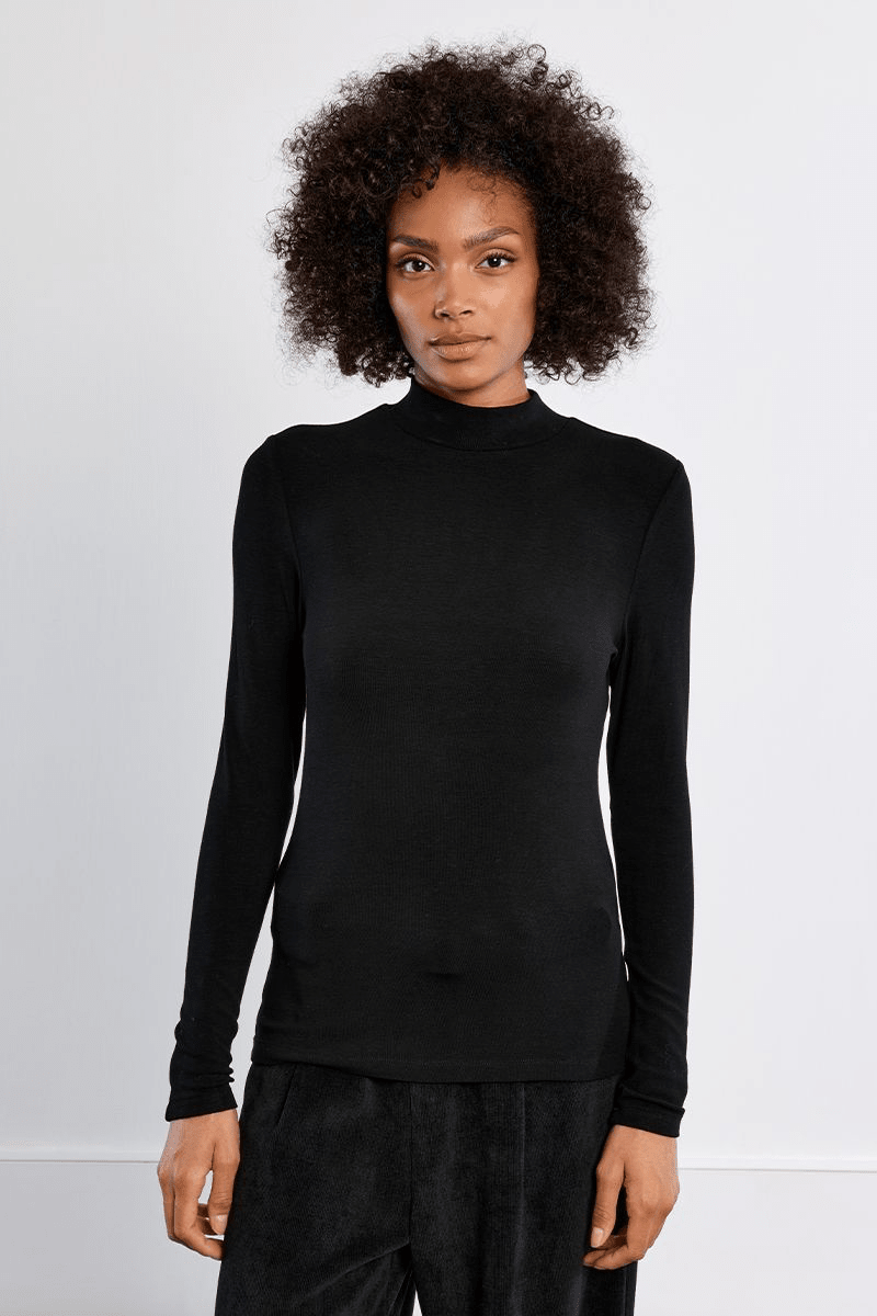 Mia Black - Molly Bracken - Orchid Boutique