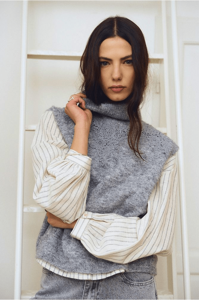 Ash - Molly Bracken - Orchid Boutique