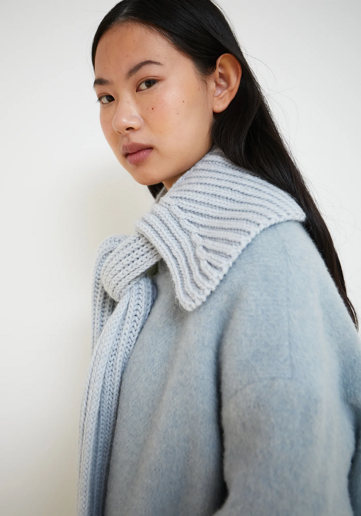 Spark Scarf Blue