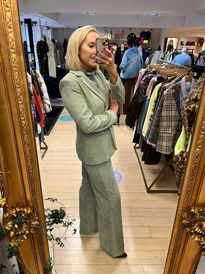 Piuma Trousers by Emme