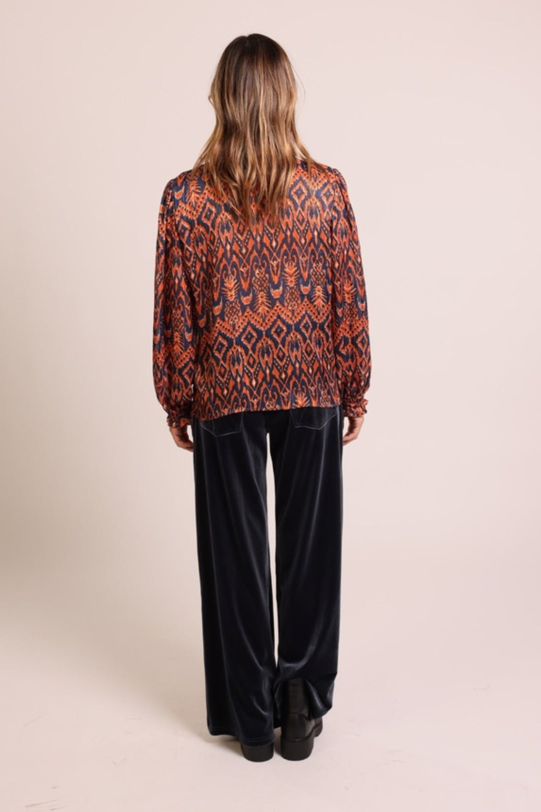 Truce Shirt - Traffic People - Orchid Boutique